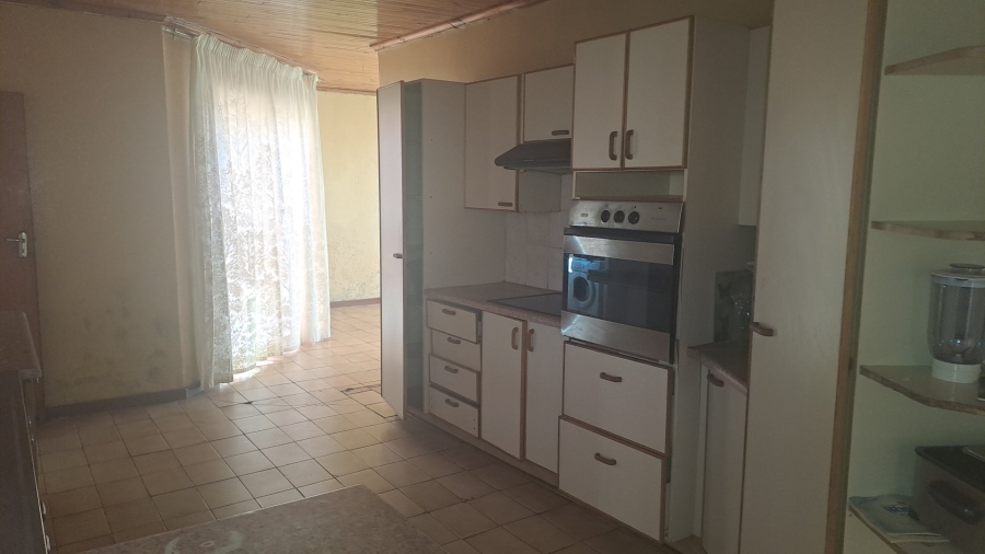 4 Bedroom Property for Sale in Mdantsane Nu 17 Eastern Cape